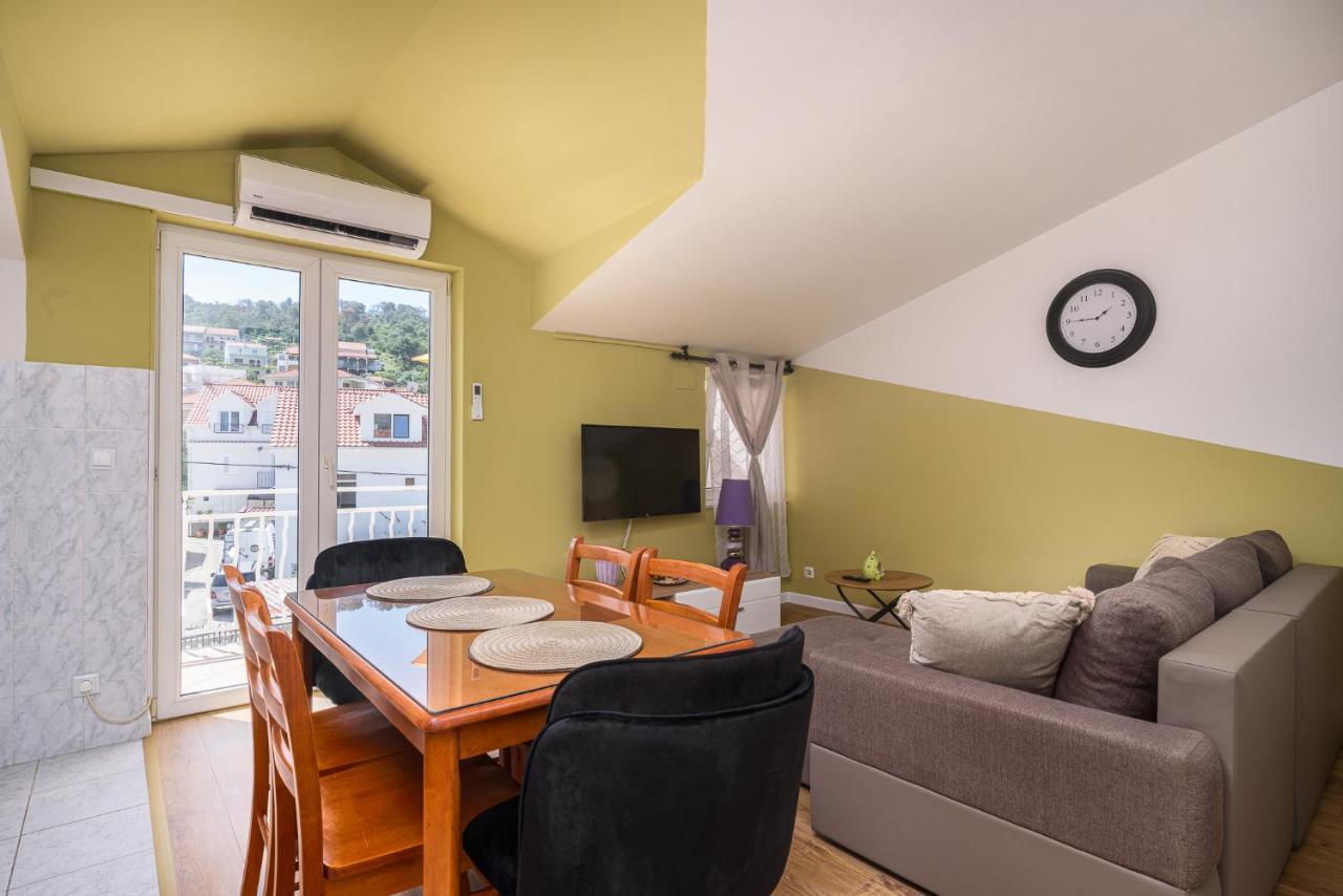 Vikeli Apartment Trogir Bagian luar foto